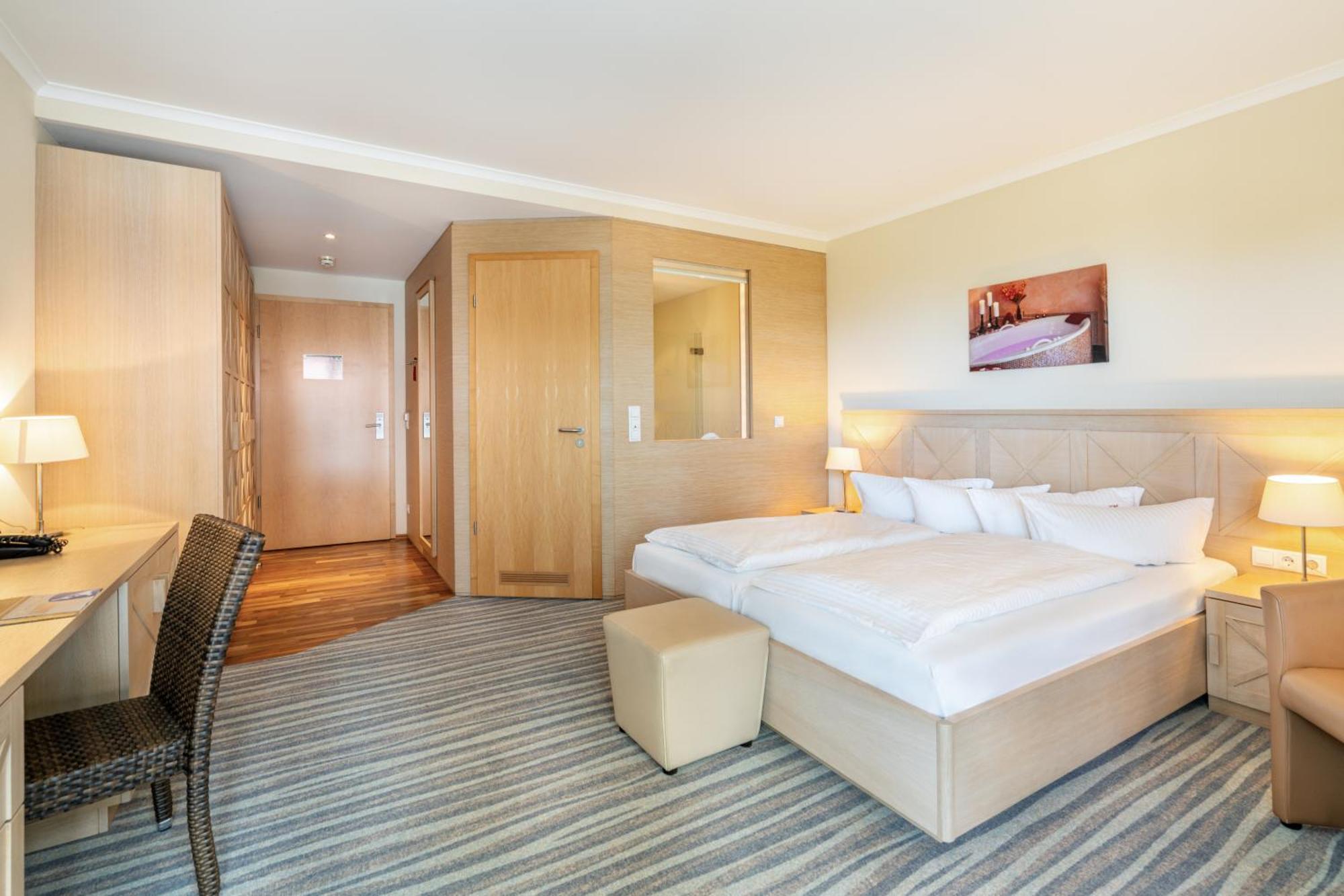 Strandhotel Seerose Kölpinsee Eksteriør bilde