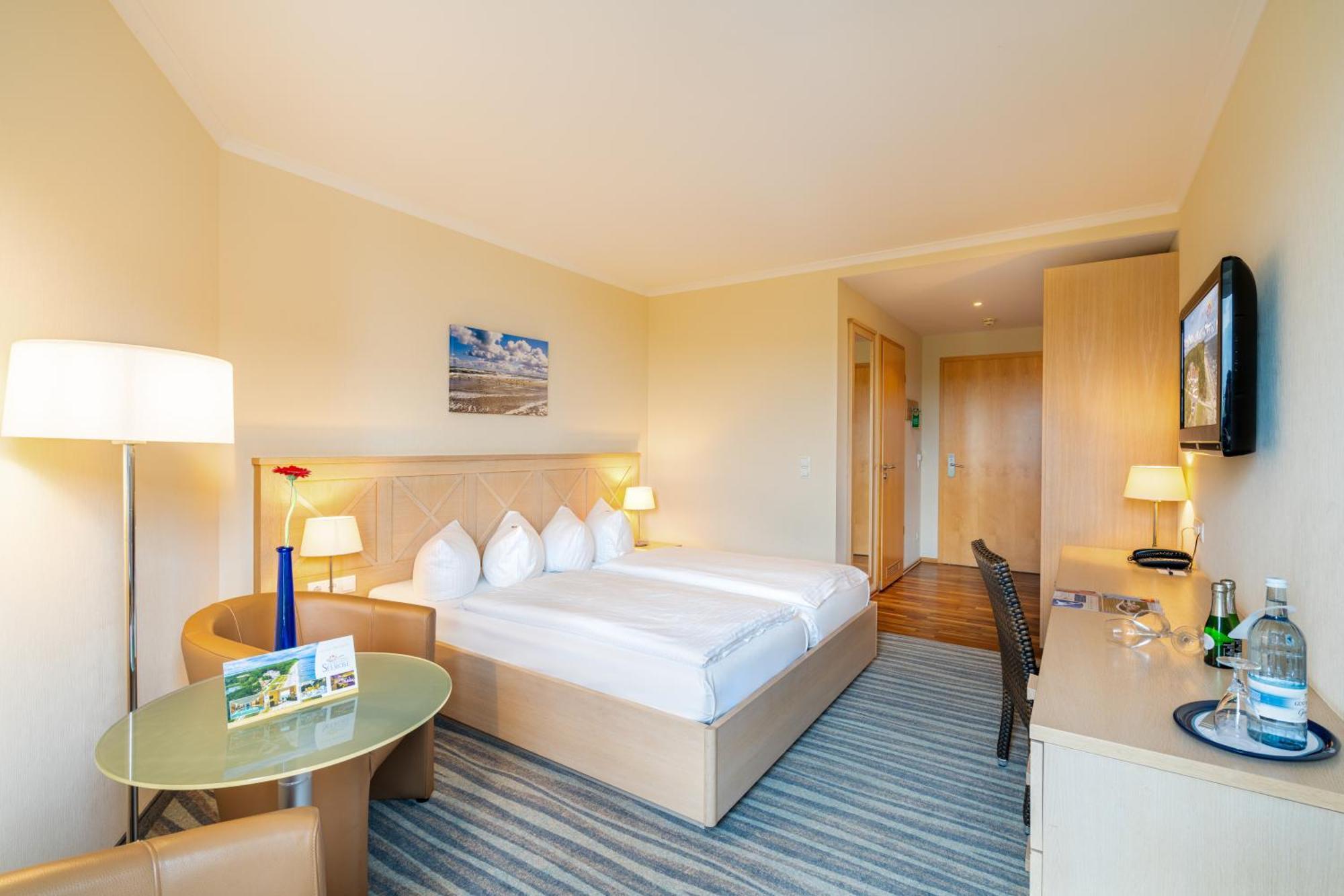 Strandhotel Seerose Kölpinsee Eksteriør bilde