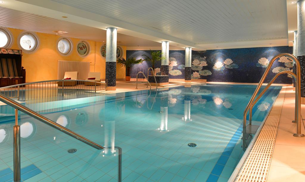 Strandhotel Seerose Kölpinsee Eksteriør bilde